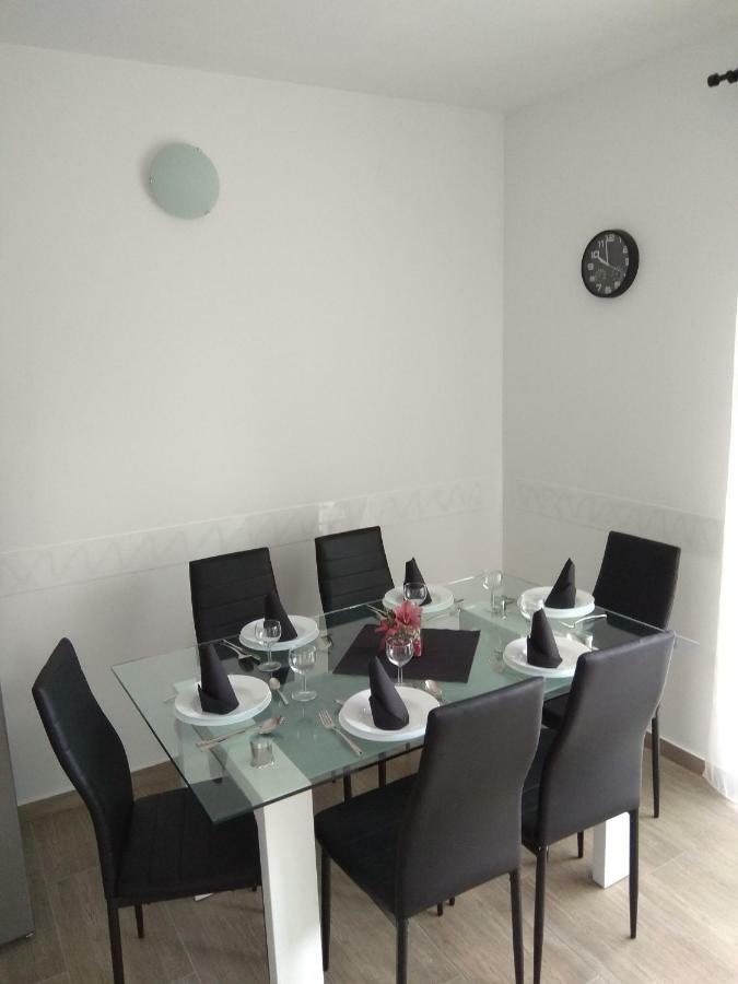 Apartment Domagoj, Novalja Exteriér fotografie