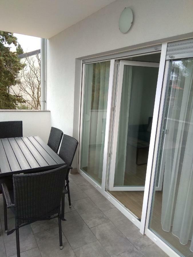 Apartment Domagoj, Novalja Exteriér fotografie